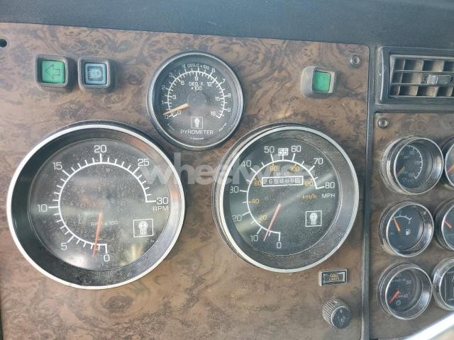 Photo 5 of 1992 KENWORTH T800 DUMP TRUCK (VIN 1XKDDB0X0NJ577969)