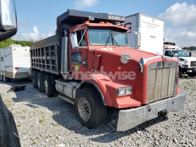 Photo 8 of 1992 KENWORTH T800 DUMP TRUCK (VIN 1XKDDB0X0NJ577969)