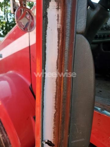 Photo 9 of 2007 KENWORTH T800 SEMI TRUCK (VIN 1XKDDB0X17J179530)