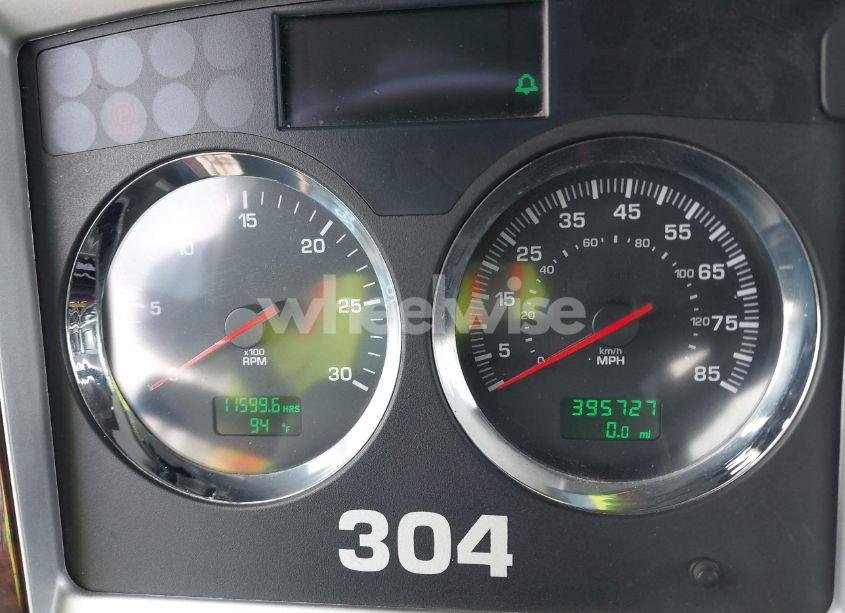 Photo 5 of 2015 Kenworth Construction T800 (VIN 1XKDDP9X2FJ422664)