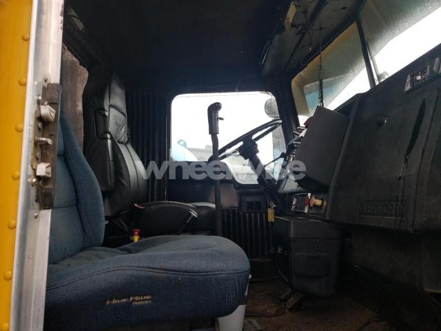 1988 KENWORTH T800 DUMP TRUCK (VIN 1XKDDR9X7JJ516110) main photo