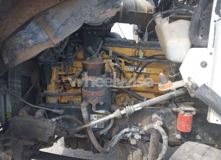 Photo 9 of 2002 Kenworth T800 T800 (VIN 1XKDDU9X52J893121)