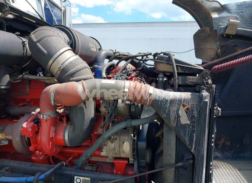 Photo 10 of 2006 Kenworth Construction T800 (VIN 1XKDP4EX76R151128)