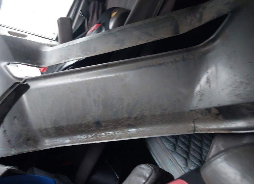 Photo 11 of 2013 Kenworth T700 T700 (VIN 1XKFD49X1DJ347766)