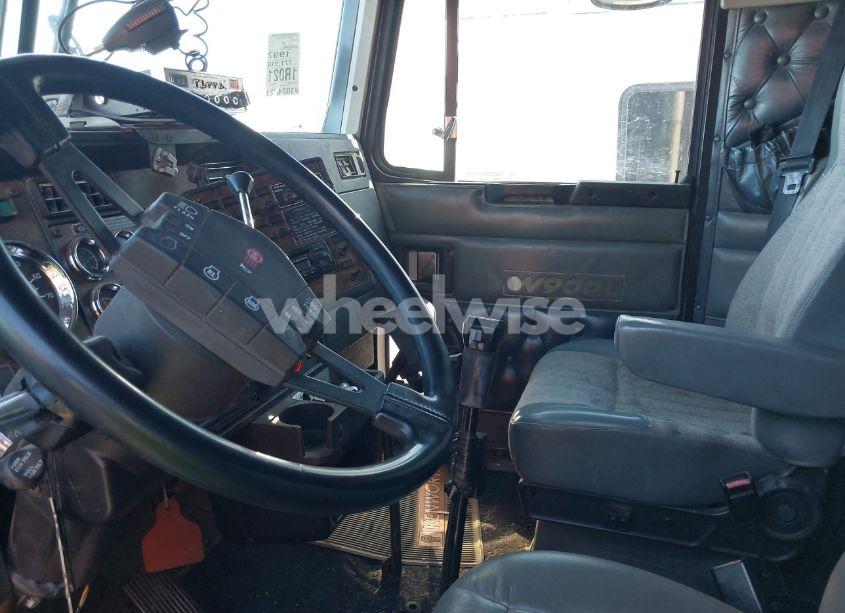 Photo 6 of 1997 Kenworth Construction W900 (VIN 1XKWD29X1VJ696223)