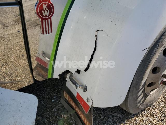 Photo 5 of 2007 KENWORTH W900 N/A (VIN 1XKWD49X17J900288)