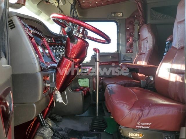 Photo 9 of 2007 KENWORTH W900 N/A (VIN 1XKWD49X17J900288)