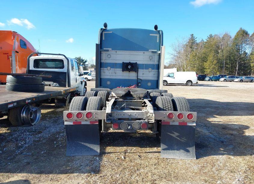 Photo 15 of 2018 Kenworth W900 N/A (VIN 1XKWD49X6JR209914)
