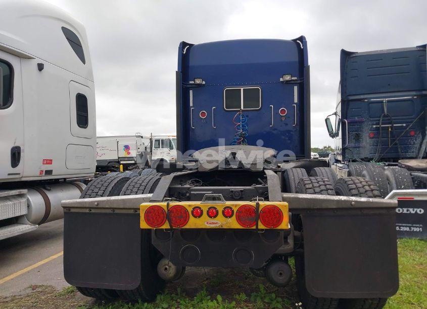 Photo 15 of 1999 Kenworth Construction W900 (VIN 1XKWD69X1XJ772386)