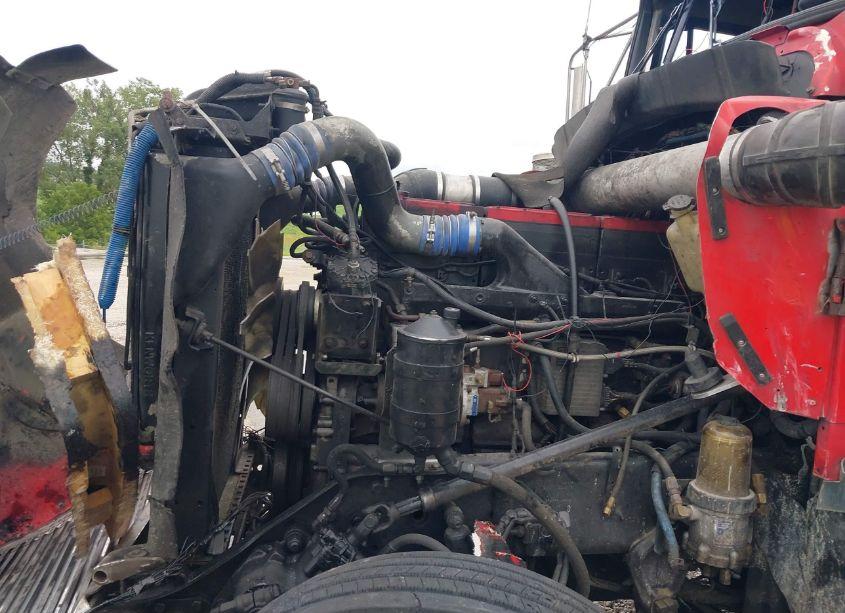 Photo 10 of 2000 Kenworth Construction W900 (VIN 1XKWD69X3YR848922)