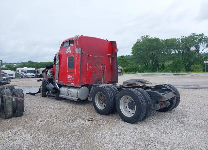 Photo 4 of 2000 Kenworth Construction W900 (VIN 1XKWD69X3YR848922)