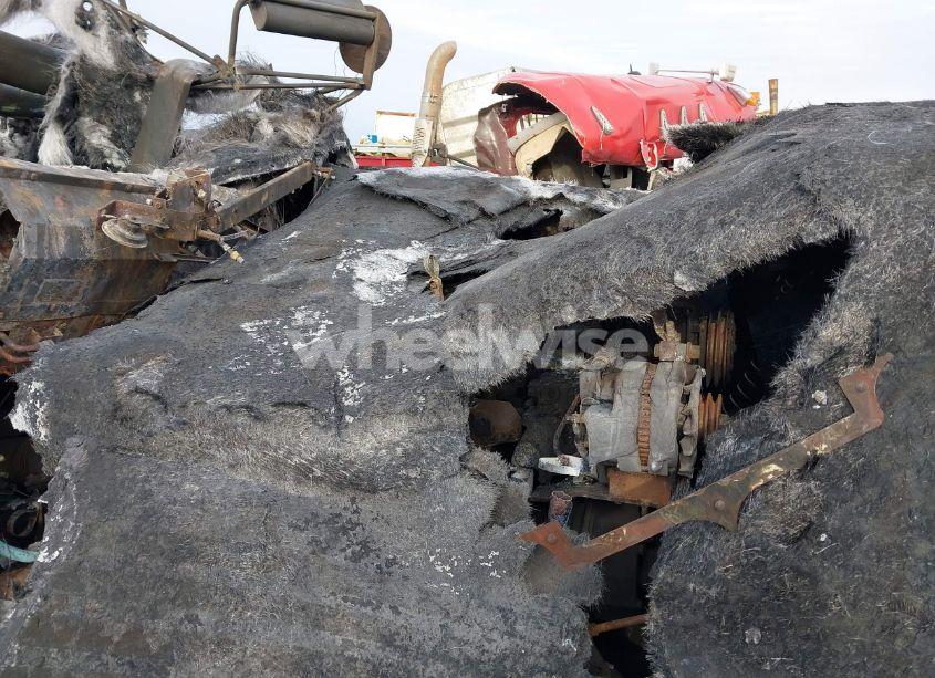 Photo 10 of 1996 Kenworth Construction W900 (VIN 1XKWDB9X5TS710048)