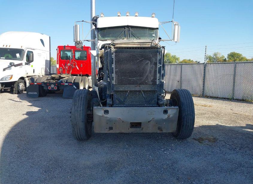 Photo 12 of 2002 Kenworth Construction W900 (VIN 1XKWDB9X72R892454)