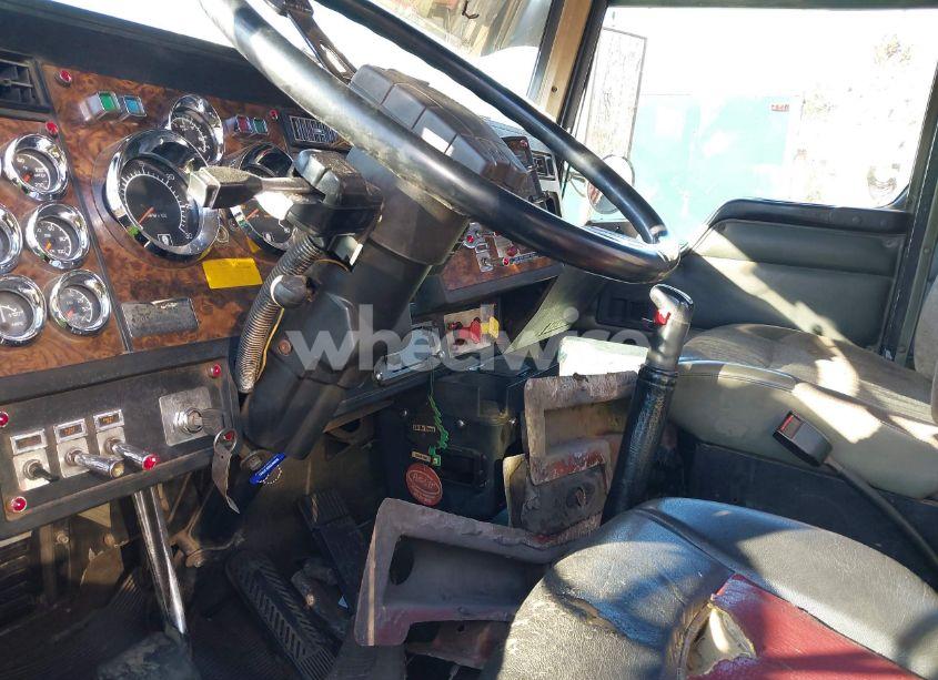 Photo 7 of 1997 Kenworth W900 W900 (VIN 1XKWDB9X9VJ743613)