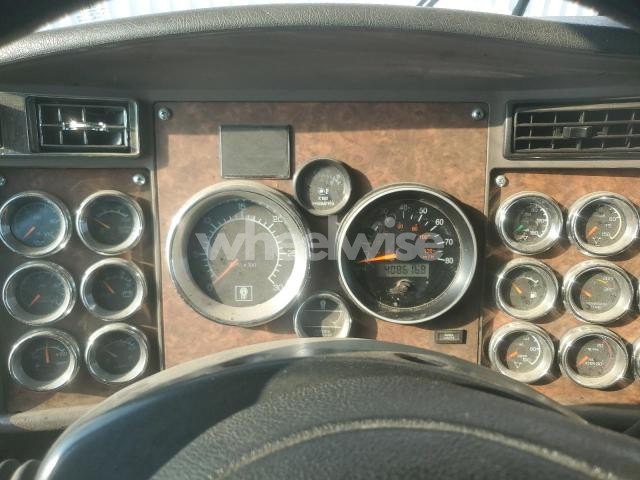 Photo 6 of 2005 KENWORTH W900 SEMI TRUCK (VIN 1XKWDB9XX5R072194)