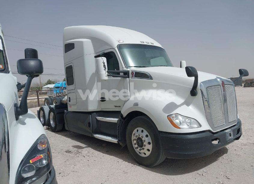 Photo 12 of 2016 Kenworth Construction T680 (VIN 1XKYD49X0GJ491953)