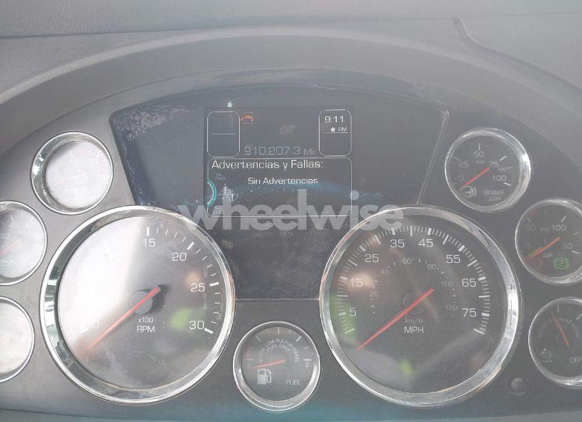 Photo 5 of 2016 Kenworth Construction T680 (VIN 1XKYD49X0GJ491953)