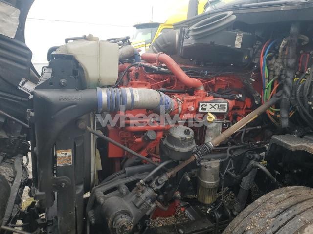 Photo 8 of 2018 KENWORTH T680 SEMI TRUCK (VIN 1XKYD49X0JJ211164)