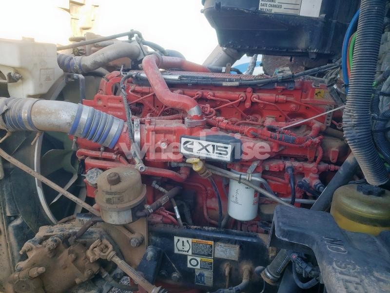 2018 KENWORTH T680 SEMI TRUCK (VIN 1XKYD49X1JJ190230) main photo