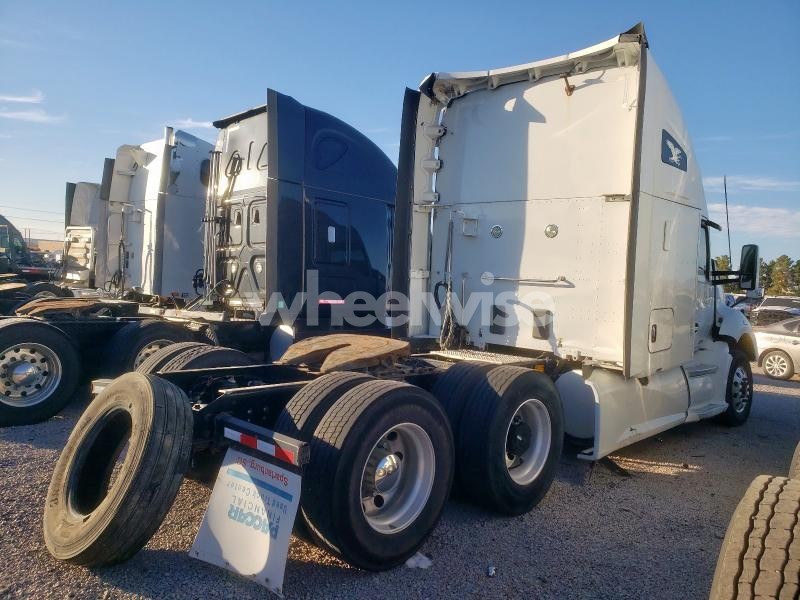 Photo 7 of 2018 KENWORTH T680 SEMI TRUCK (VIN 1XKYD49X1JJ190230)