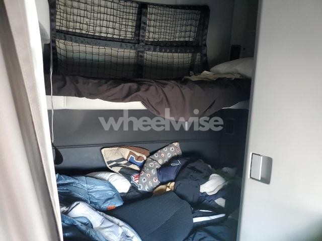 2024 KENWORTH CONSTRUCTION T680 (VIN 1XKYD49X1RJ325024) main photo