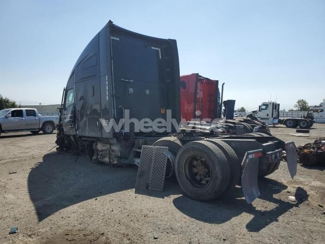 Photo 9 of 2024 KENWORTH CONSTRUCTION T680 (VIN 1XKYD49X1RJ325024)