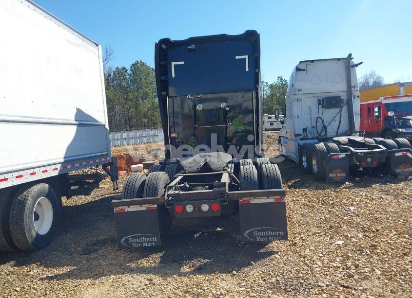 Photo 15 of 2014 Kenworth Construction T680 (VIN 1XKYD49X2EJ405880)