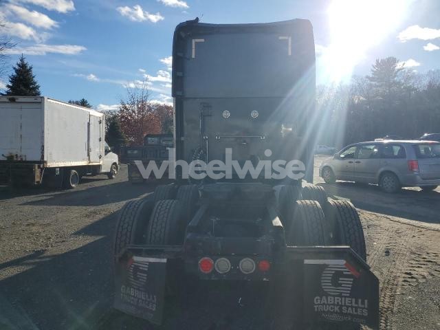 Photo 6 of 2017 KENWORTH T680 SEMI TRUCK (VIN 1XKYD49X2HJ132735)