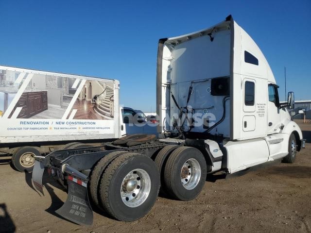 Photo 7 of 2020 KENWORTH T680 SEMI TRUCK (VIN 1XKYD49X4LJ427831)