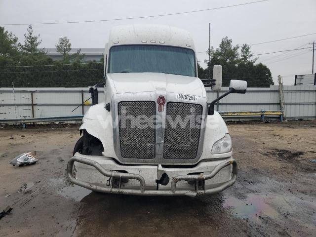 Photo 10 of 2022 KENWORTH CONSTRUCTION T680 (VIN 1XKYD49XXNJ476437)