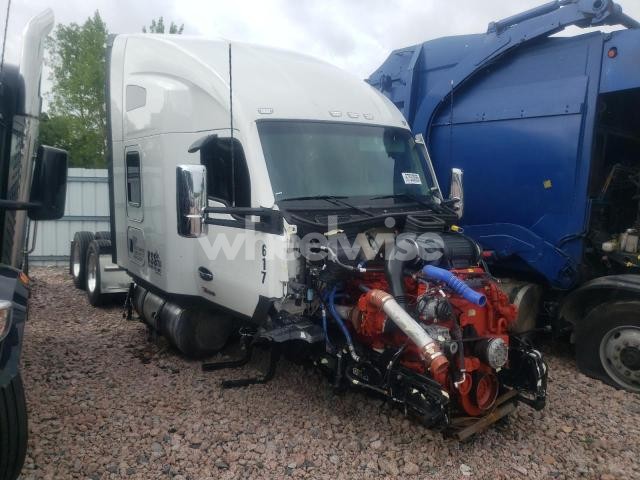 Photo 2 of 2024 KENWORTH T680 SEMI TRUCK (VIN 1XKYD49XXRJ379681)