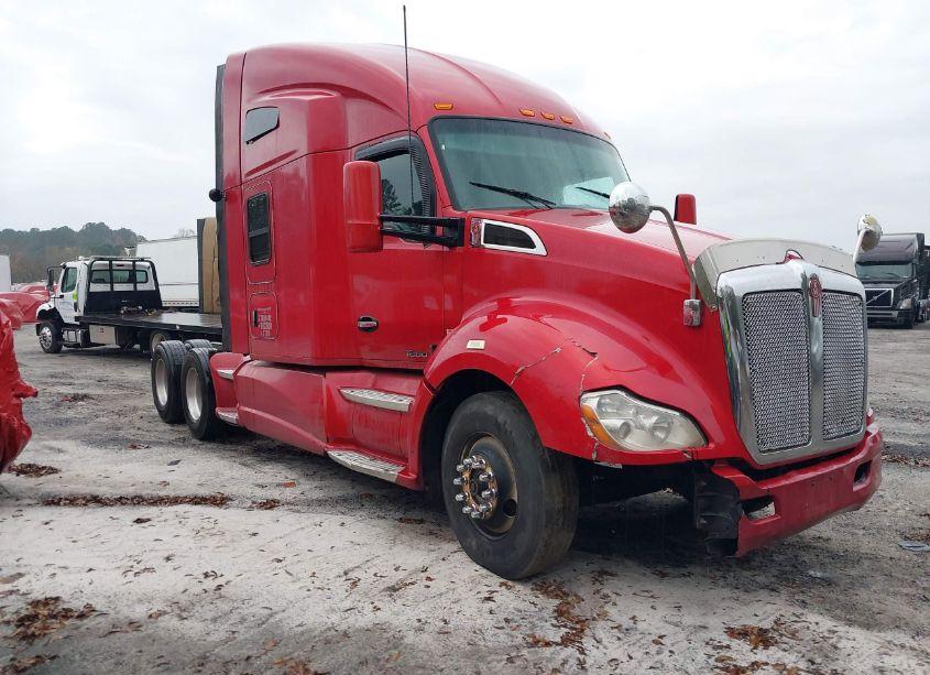 2016 Kenworth Construction T680 (VIN 1XKYDP9X1GJ978807) main photo