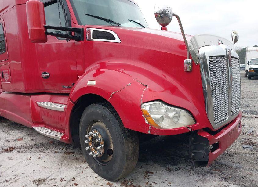 Photo 10 of 2016 Kenworth Construction T680 (VIN 1XKYDP9X1GJ978807)