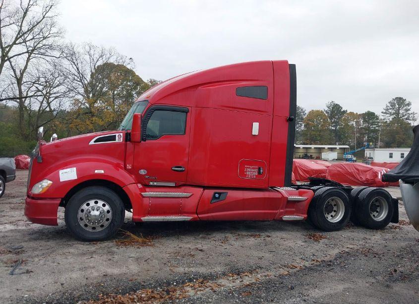 Photo 14 of 2016 Kenworth Construction T680 (VIN 1XKYDP9X1GJ978807)