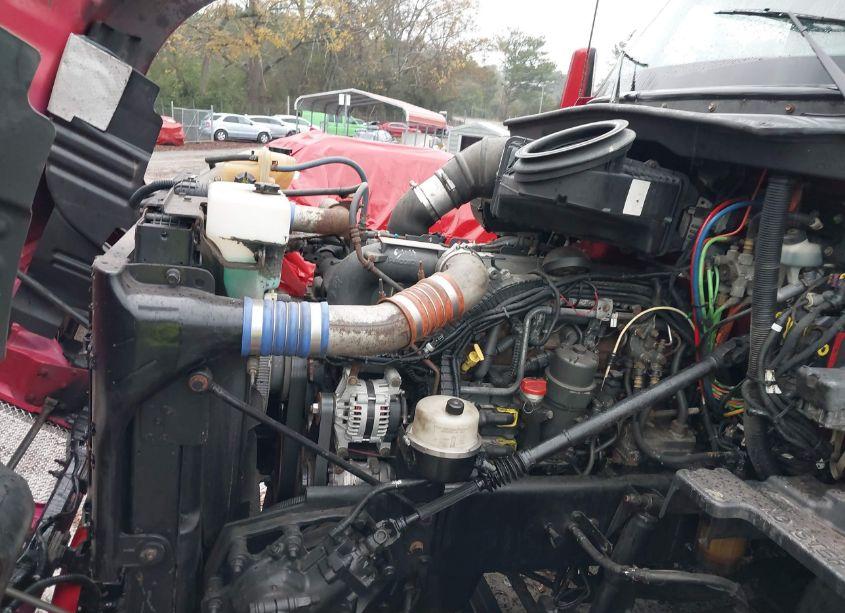 Photo 9 of 2016 Kenworth Construction T680 (VIN 1XKYDP9X1GJ978807)