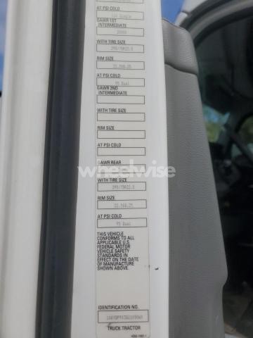 Photo 9 of 2016 KENWORTH T680 SEMI TRUCK (VIN 1XKYDP9X3GJ105060)