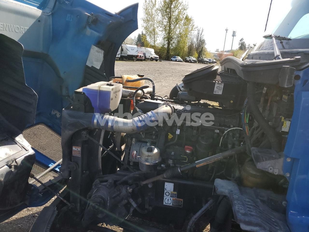 Photo 7 of 2020 KENWORTH T680 SEMI TRUCK (VIN 1XKYDP9X6LJ317395)