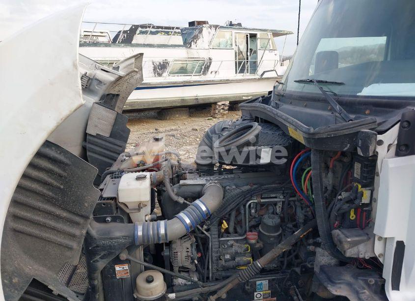 Photo 9 of 2015 Kenworth Construction T680 (VIN 1XKYDP9X7FJ432169)