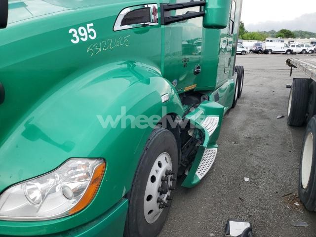 2020 KENWORTH T680 SEMI TRUCK (VIN 1XKYDP9X7LJ392395) main photo