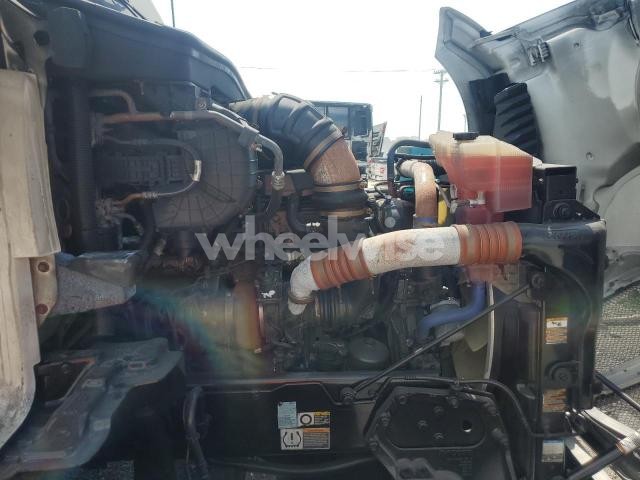 2022 KENWORTH T680 SEMI TRUCK (VIN 1XKYDP9X9NJ474812) main photo