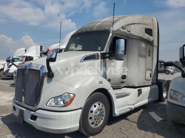 Photo 7 of 2022 KENWORTH T680 SEMI TRUCK (VIN 1XKYDP9X9NJ474812)