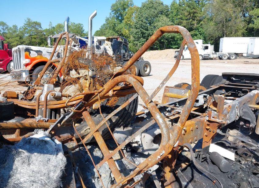 Photo 7 of 2014 Kenworth Construction T680 (VIN 1XKYDP9XXEJ389672)