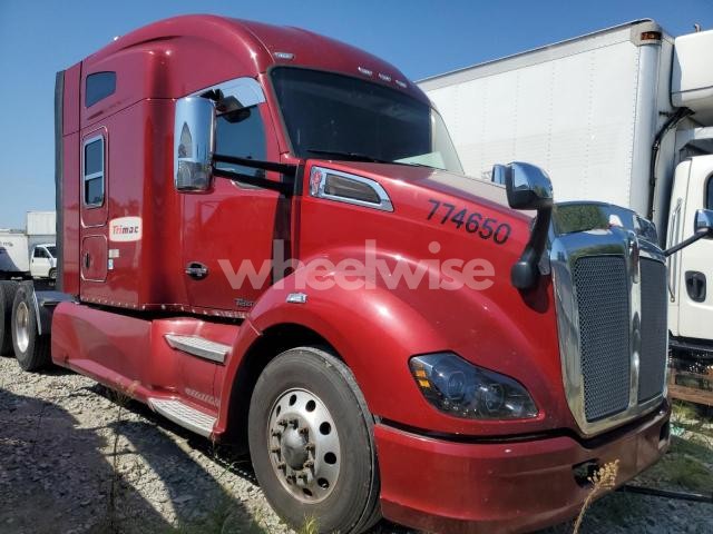 Photo 6 of 2017 KENWORTH T680 SEMI TRUCK (VIN 1XKYDP9XXHJ159182)