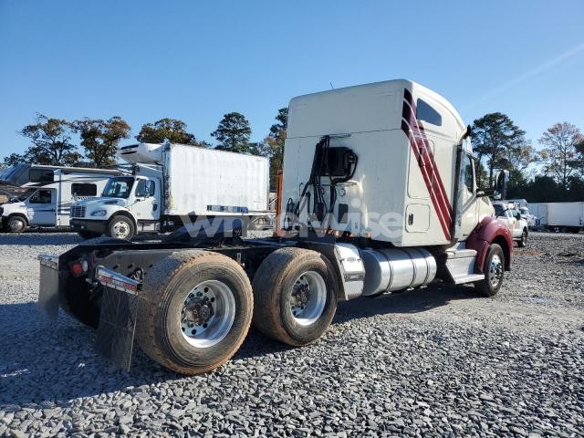 Photo 3 of 2020 KENWORTH CONSTRUCTI - semi truck N/A (VIN 1XKZD48X3LJ291326)