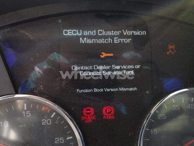 2015 KENWORTH T880 SEMI TRUCK (VIN 1XKZD49X6FJ423210) main photo