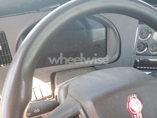 Photo 3 of 2024 KENWORTH CONSTRUCTION T880 (VIN 1XKZP40X9RJ369829)