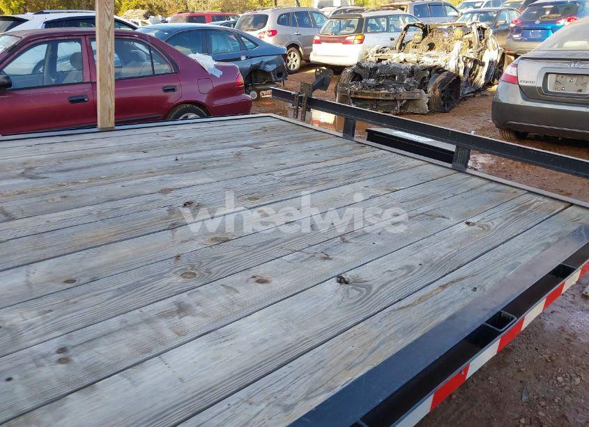 Photo 8 of 2022 Utility Trailer N/A (VIN 1XNBE2023N2022696)