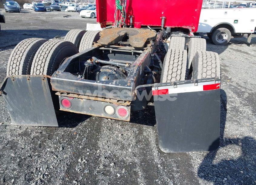 Photo 11 of 2012 Peterbilt 587 N/A (VIN 1XP4D49X1CD132614)