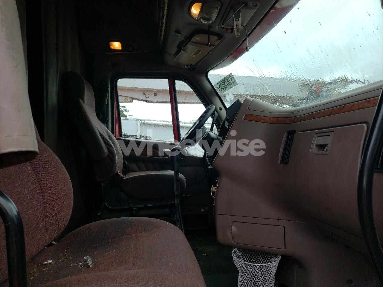 Photo 5 of 2013 PETERBILT 587 SEMI TRUCK N/A (VIN 1XP4D49XXDD190741)