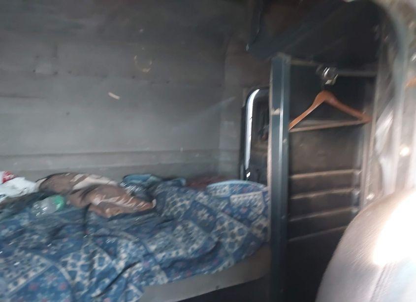 Photo 7 of 1993 Peterbilt 379 N/A (VIN 1XP5DB9X0PN330528)